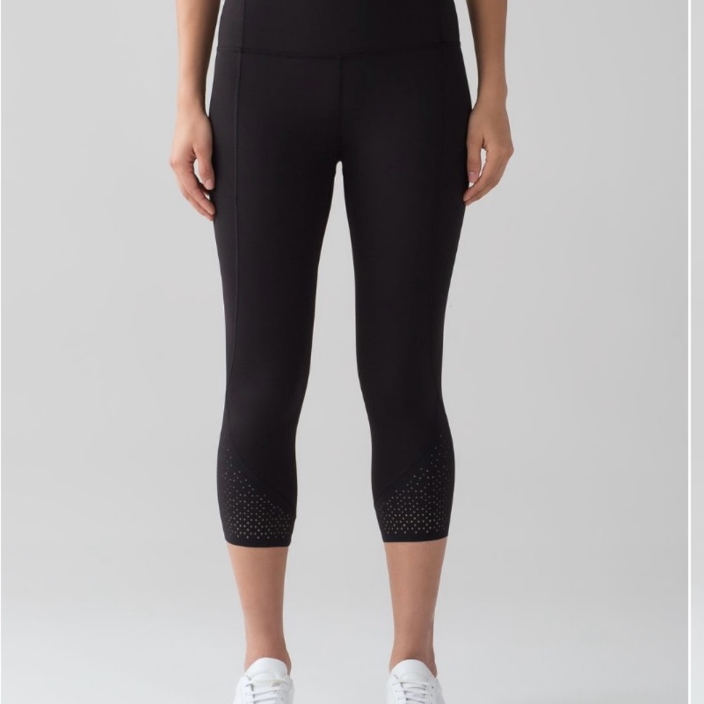 Lululemon Anew Crop 21”